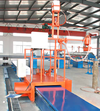An orange liner making machine for producing FRP pipe lines.