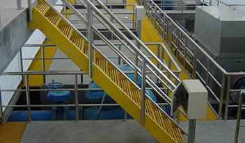 Yellow FRP stairs with excellent corrosion resistance applied in chemical factory.